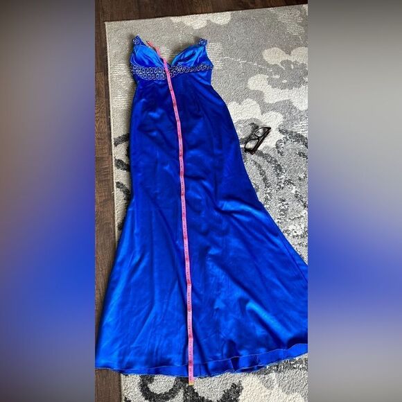 JASZ Couture Stunning Gown. Plunging back crisscross cut glass,And Beads sz6 - Picture 7 of 15